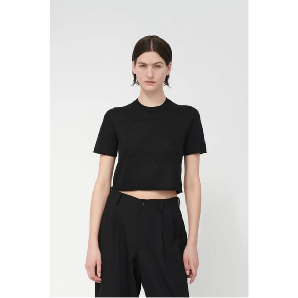 Guest in Residence Featherweight Cropped Cashmere Sweater Tee Black Size Small - Picture 11 of 12